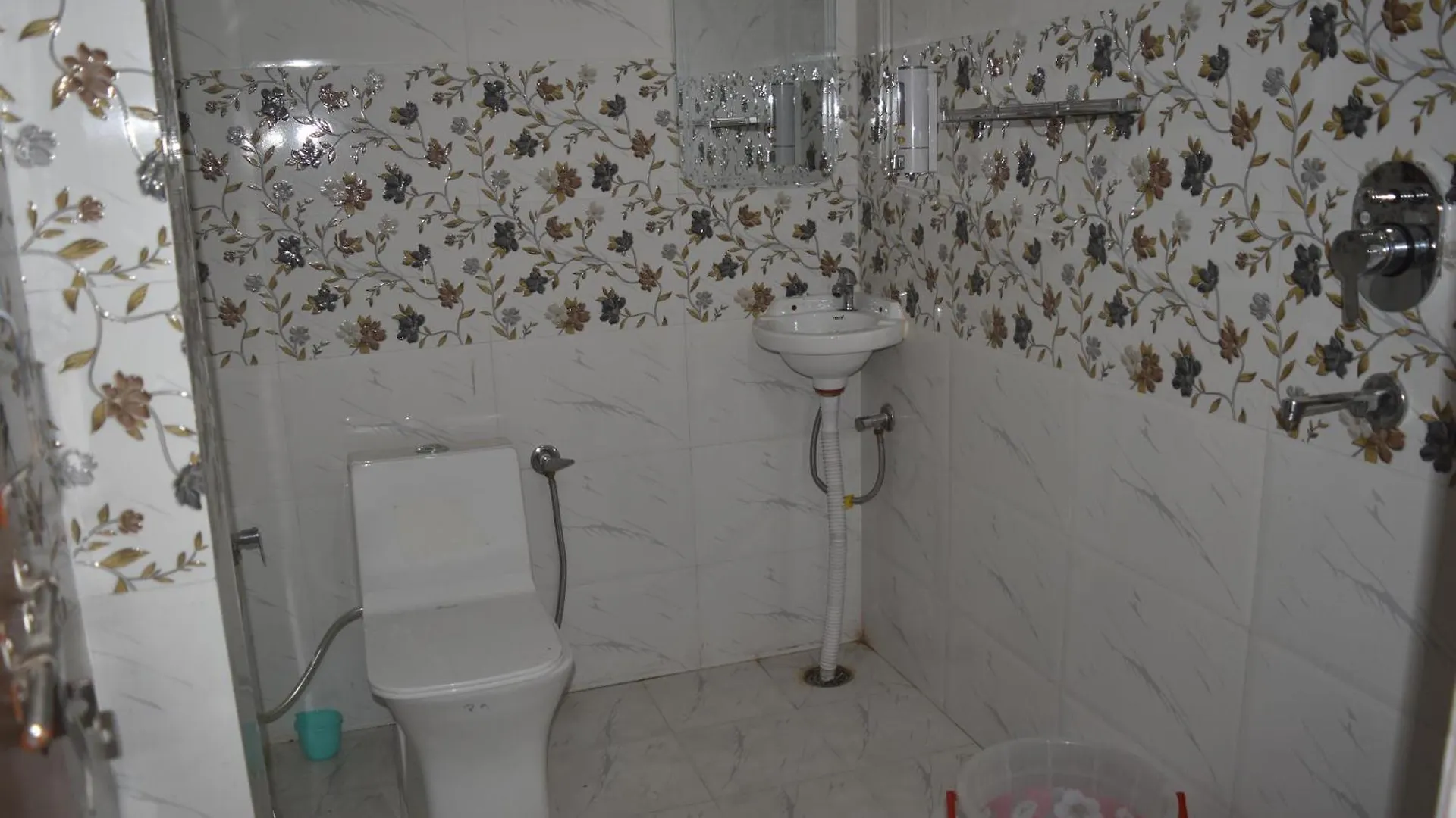 Hotel The Gangotri 바라나시