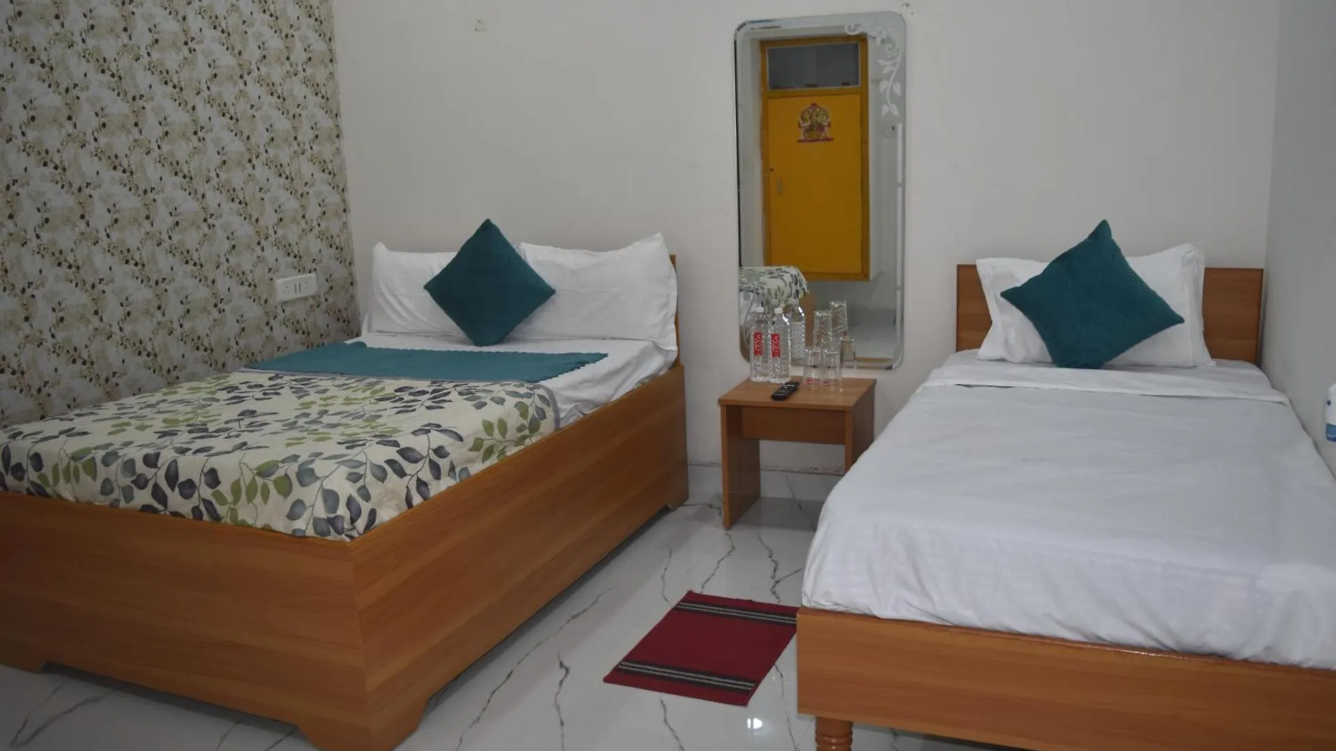 Hotel The Gangotri 바라나시 5*,